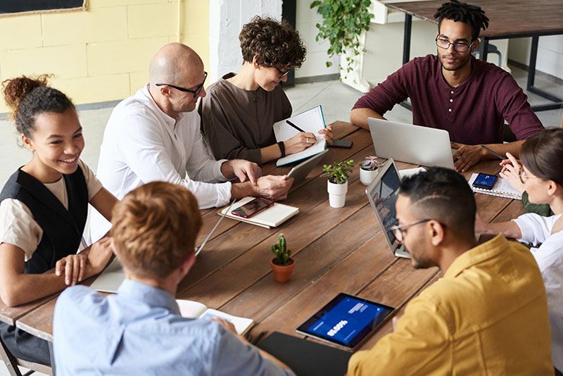 Ontdek het geheim van werkgeluk- 7 tips voor succes en tevredenheid op de werkvloer